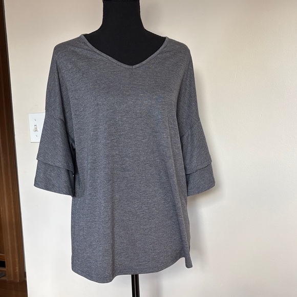 Women's Gray V-Neck Layered Sleeve Top - Picture 5 of 8